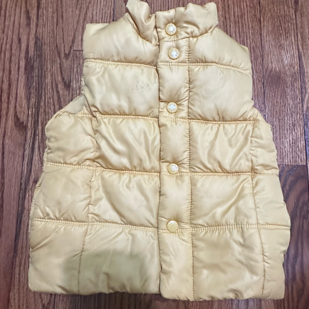Yellow Puffer Jacket - Picture 4 of 4